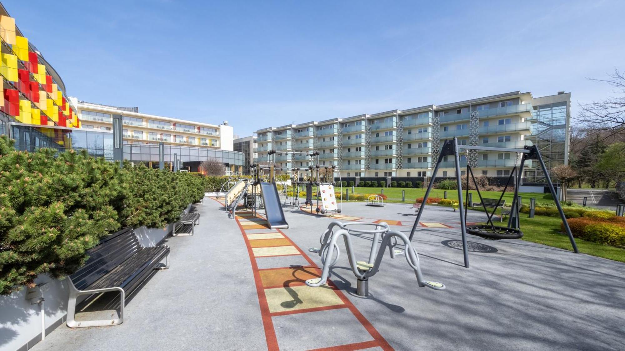 Aquarius Kolobrzeg Apartment ภายนอก รูปภาพ